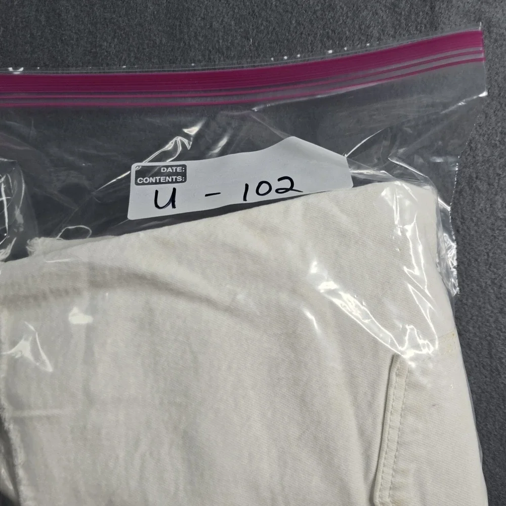 Universal Thread Women's Vintage Bermuda Jean Shorts Size 14 White EUC raw Hem - Picture 11 of 11
